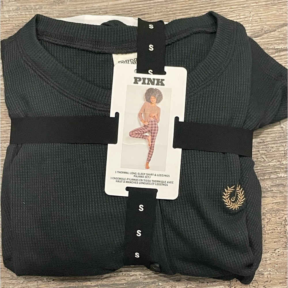 Victoria’s Secret black thermal set